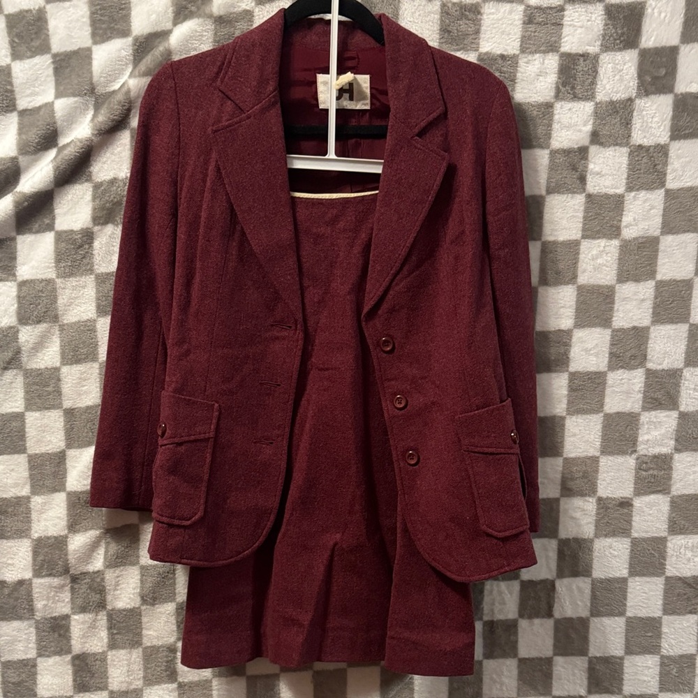 Junior House Women’s Burgundy Wool Line Suit Skirt & Blazer Size 4/5 & 8/9